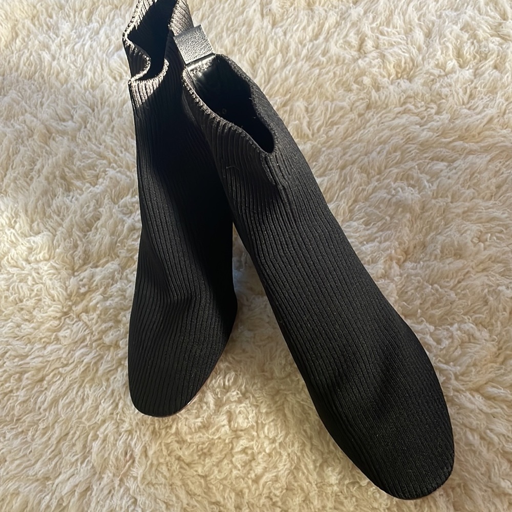 Everlane ReKnit Dayglove Boots